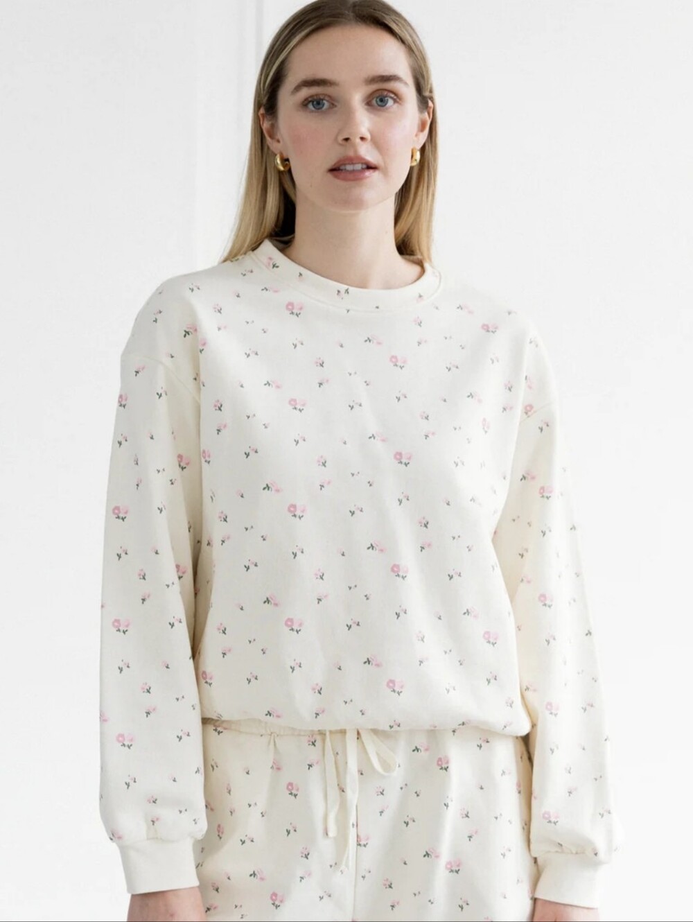 Brunette The Label - Cream Floral Crewneck Sweatshirt